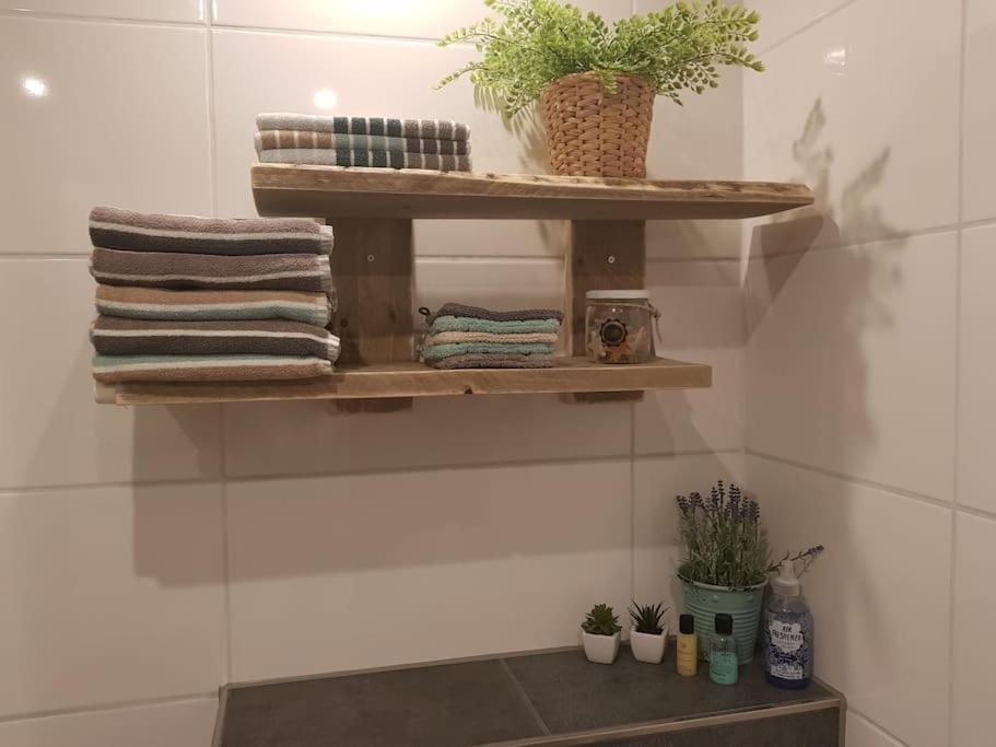 Appartement De Oliekan Small Lemmer Eksteriør bilde